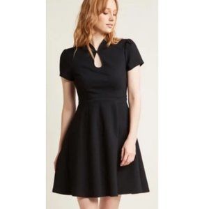 Modcloth High Society Keyhole Neck Dress - Size 4x